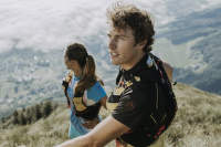 Cum să alegi o vestă sau un rucsac de alergare