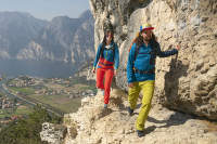 pentru drumeții cu șapcă