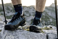 Pantofi pentru o drumeție ușoară