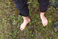 aveți grijă de pantofi și nu stați desculți