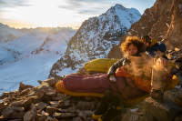 Saltea gonflabilă pentru mașină