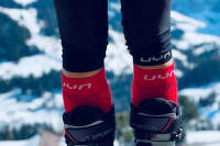 acolo unde se termină șosetele încep cele trei sferturi de lungime.