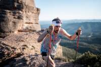 Beh_s_holemi_trailove_hole (1)