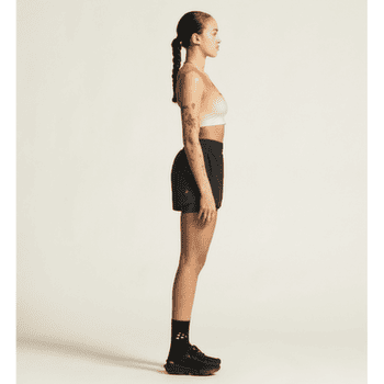Pantaloni scurți Craft ADV Essence 2 in 1 Shorts 2 Women 999000 Black
