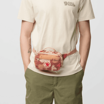 Rinichi Fjällräven KANKEN GRAPHICS HIP PACK Nimbus Blue-Hidden Animals