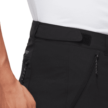 Pantaloni scurți Mammut Runbold IV Shorts Men black 0001