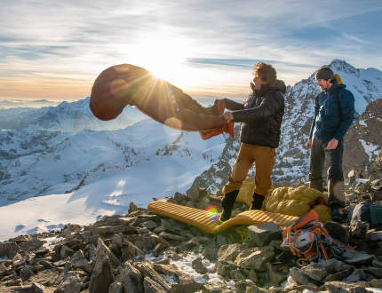 Cum să alegeți un sac de dormit