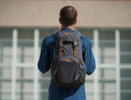 Cum să alegeți un rucsac pentru oraș