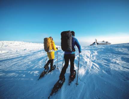 Un ghid despre cum să alegeți rachete de zăpadă