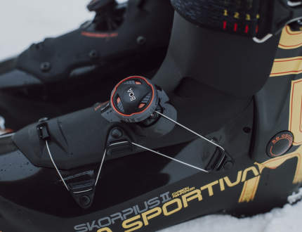 Sunteți familiarizat cu sistemul BOA de șireturi?