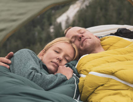 Cum să îngrijești un sac de dormit