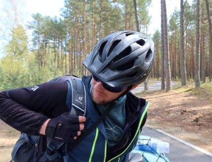 REVIEW: Am testat rucsacul de ciclism deuter Trans Alpine Pro 28